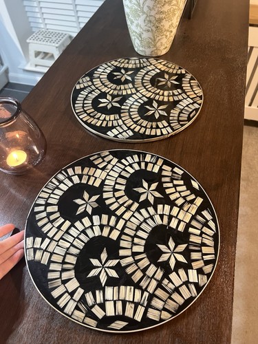 Two solid patterned wipeable - two,